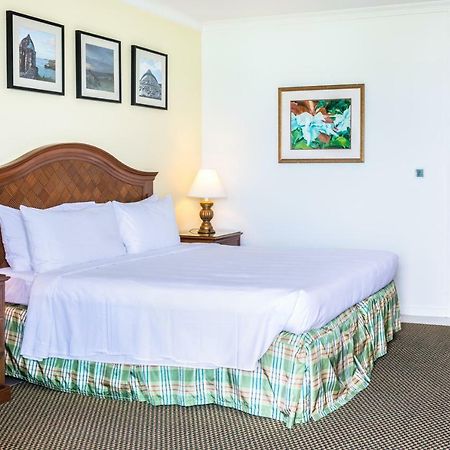 טמונינג Pacific Star Resort & Spa מראה חיצוני תמונה