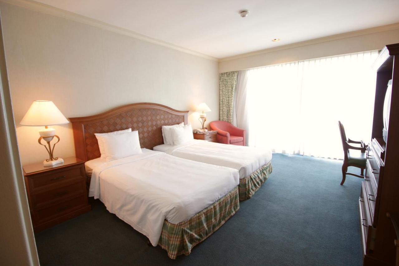 טמונינג Pacific Star Resort & Spa מראה חיצוני תמונה