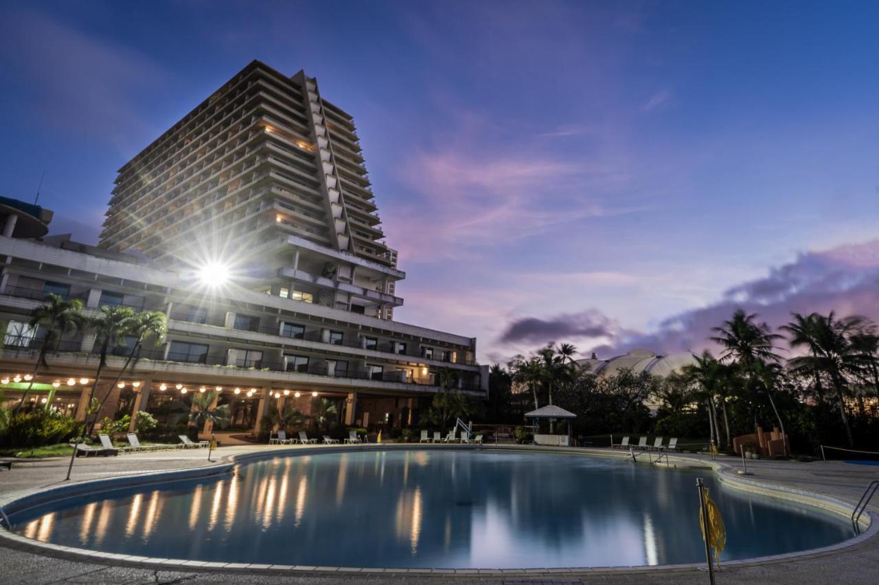 טמונינג Pacific Star Resort & Spa מראה חיצוני תמונה